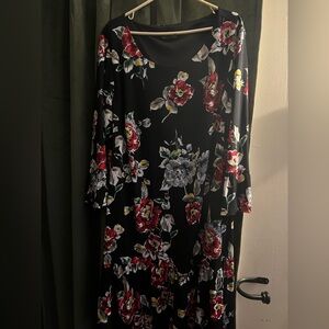 Connected Apparel Black Floral Long Sleeve Dress